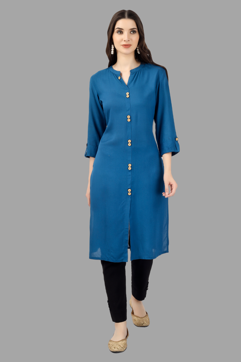 Women's Light Blue Rayon Solid Frontslit Straight Kurta - House Of Rp