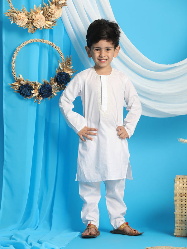 Jashvi Boys' White Kurta And White Pyjama Set