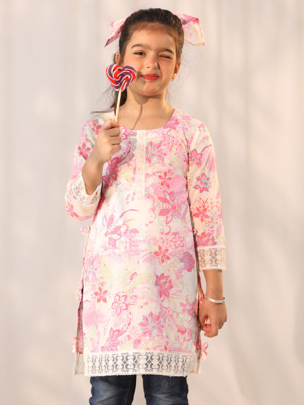 Jashvi Girls' Pink Printed Kurta