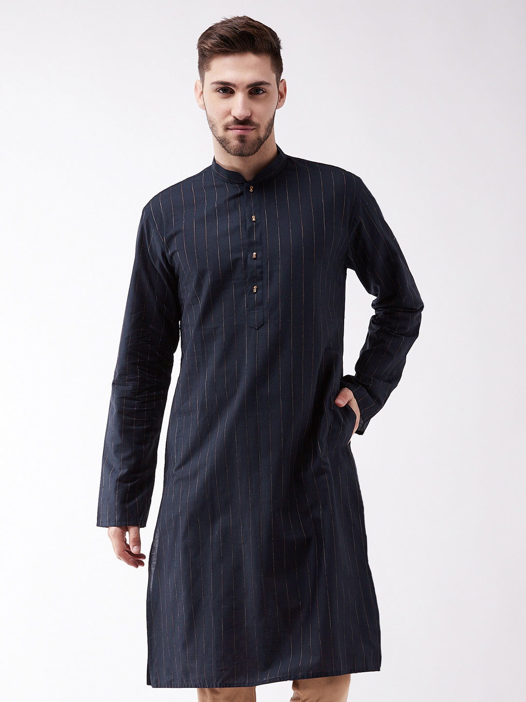 Men's Navy Blue Cotton Blend Kurta - Vastramay