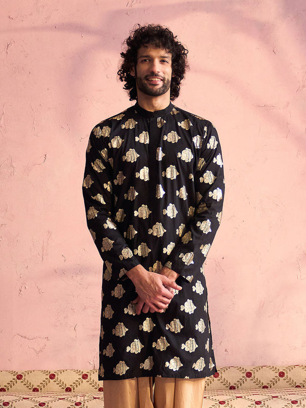 Jashvi Men's Black Viscose Fish Motif Foil Print Kurta