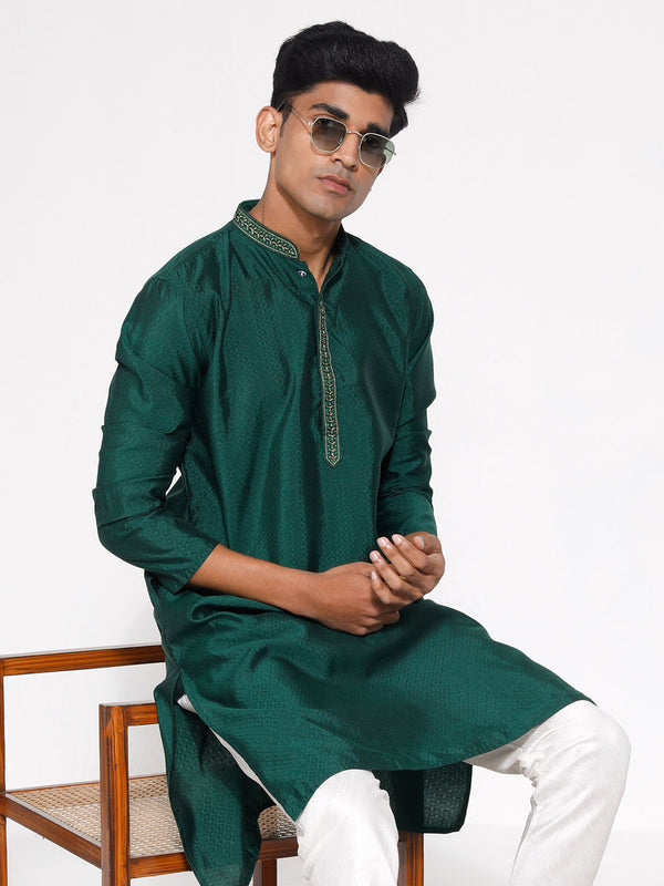 Jashvi Men's Green Silk Blend Kurta