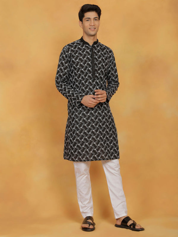 Jashvi Men's Black And White Cotton Kurta And Pyjama Set