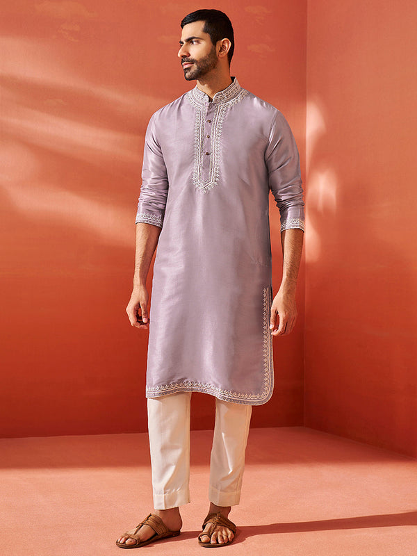 Jashvi Men's Purple Silk Blend Kurta And Pyjama Set.