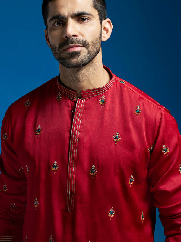 Jashvi Men's Maroon Silk Blend Kurta And Pyjama Set