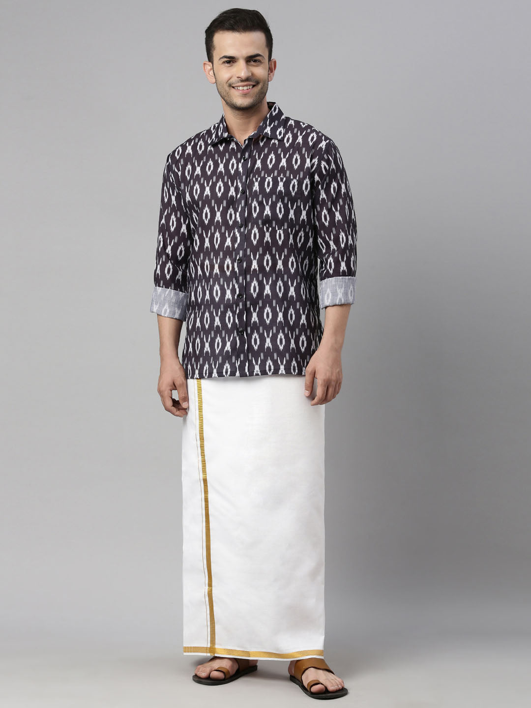 Men's Black Cotton Blend Ethnic Shirt And Mundu Set - Vastramay