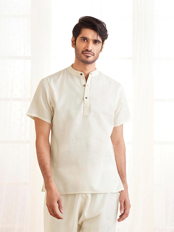 Jashvi Men's White Cotton Short Kurta