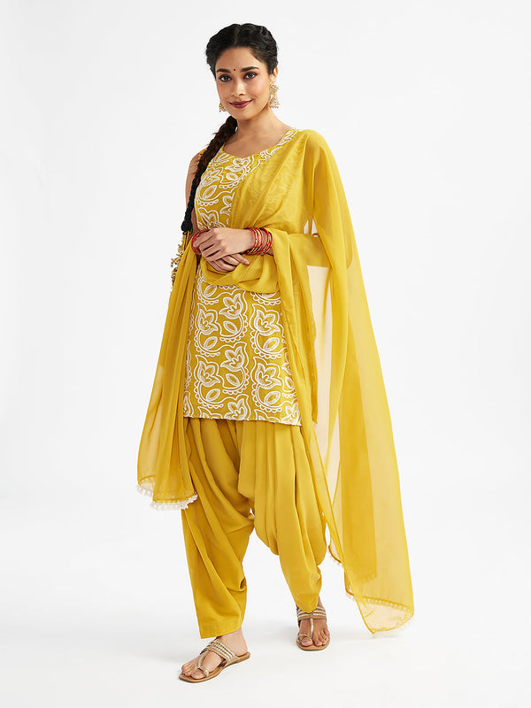 Jashvi Women's Mustard Kurta Patiala Set