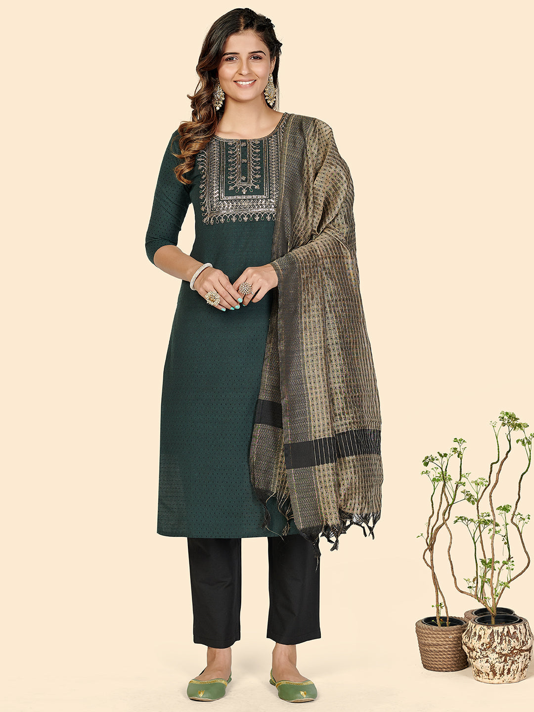 Women's Dark Green Cotton Kurta With Pant & Dupatta By Vbuyz (3Pcs Set)