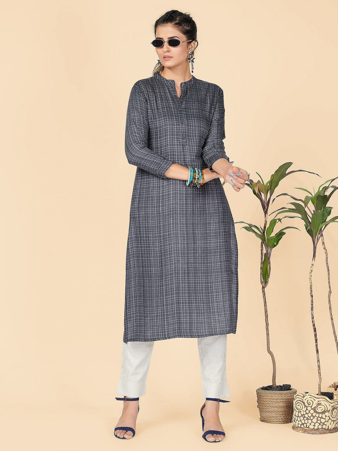 Women's Printed Straight Rayon Grey Stitched Kurta - Vbuyz