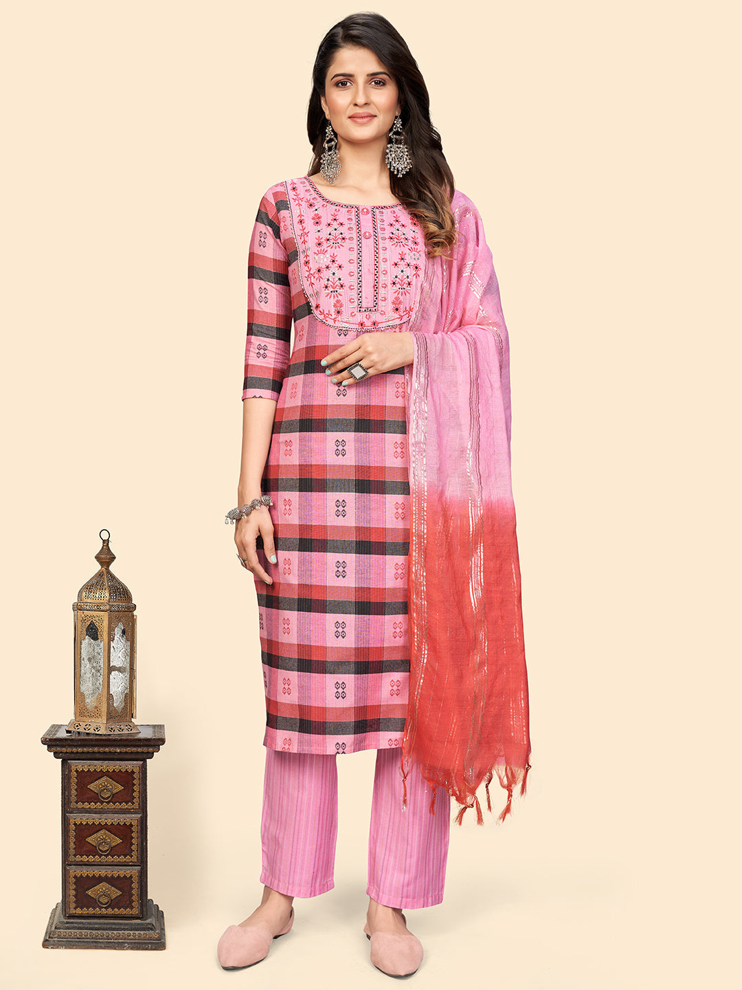 Women's Pink Cotton Kurta With Pant & Dupatta By Vbuyz (3Pcs Set)