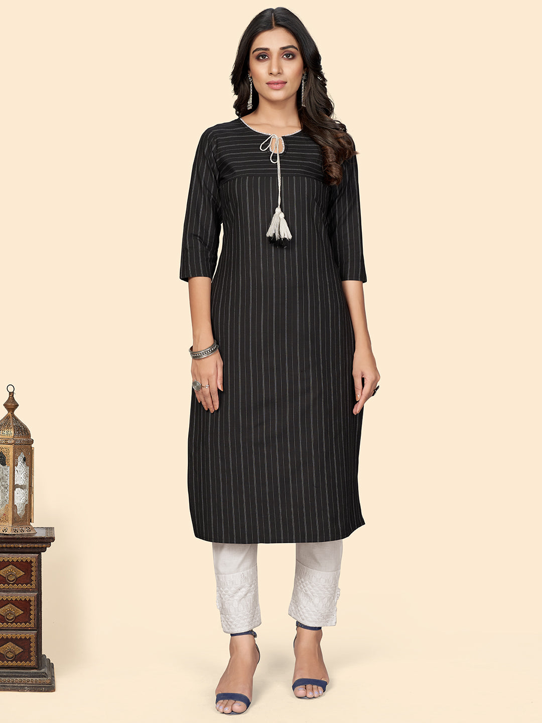 Women's Black Cotton Kurta By Vbuyz (1Pc)