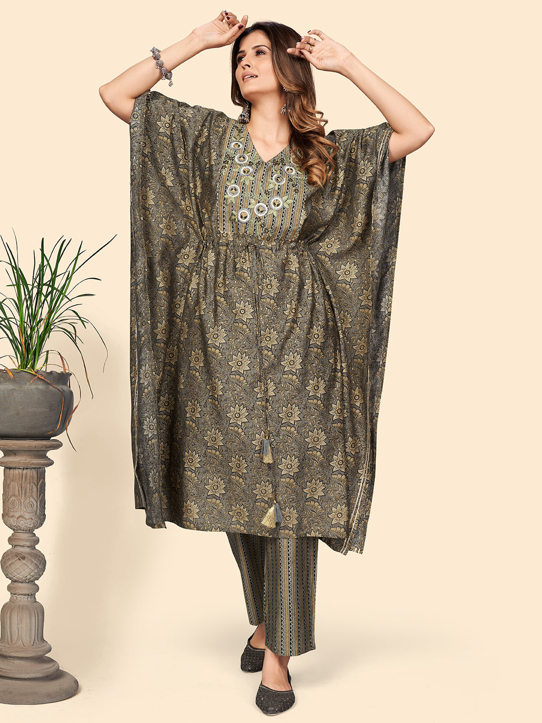 Women's Print & Embroidered Straight Chanderi Grey Stitched Kaftan Kurta With Pant Set - Vbuyz