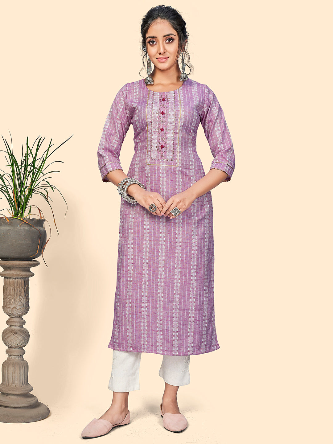 Women's Cotton Blend Printed & Embroidered Straight Stitched Kurta - Vbuyz