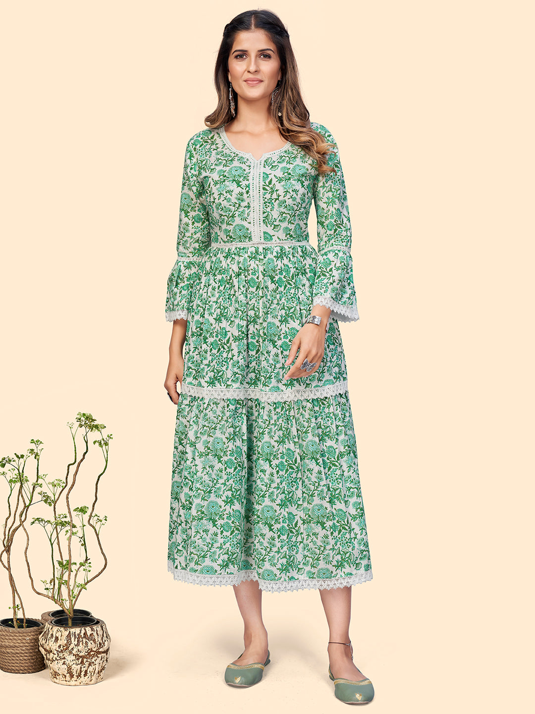 Women's Floral Print Flared Cotton Green Stitched Kurta - Vbuyz