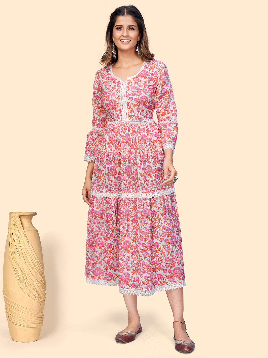 Women's Floral Print Flared Cotton Pink Stitched Kurta - Vbuyz