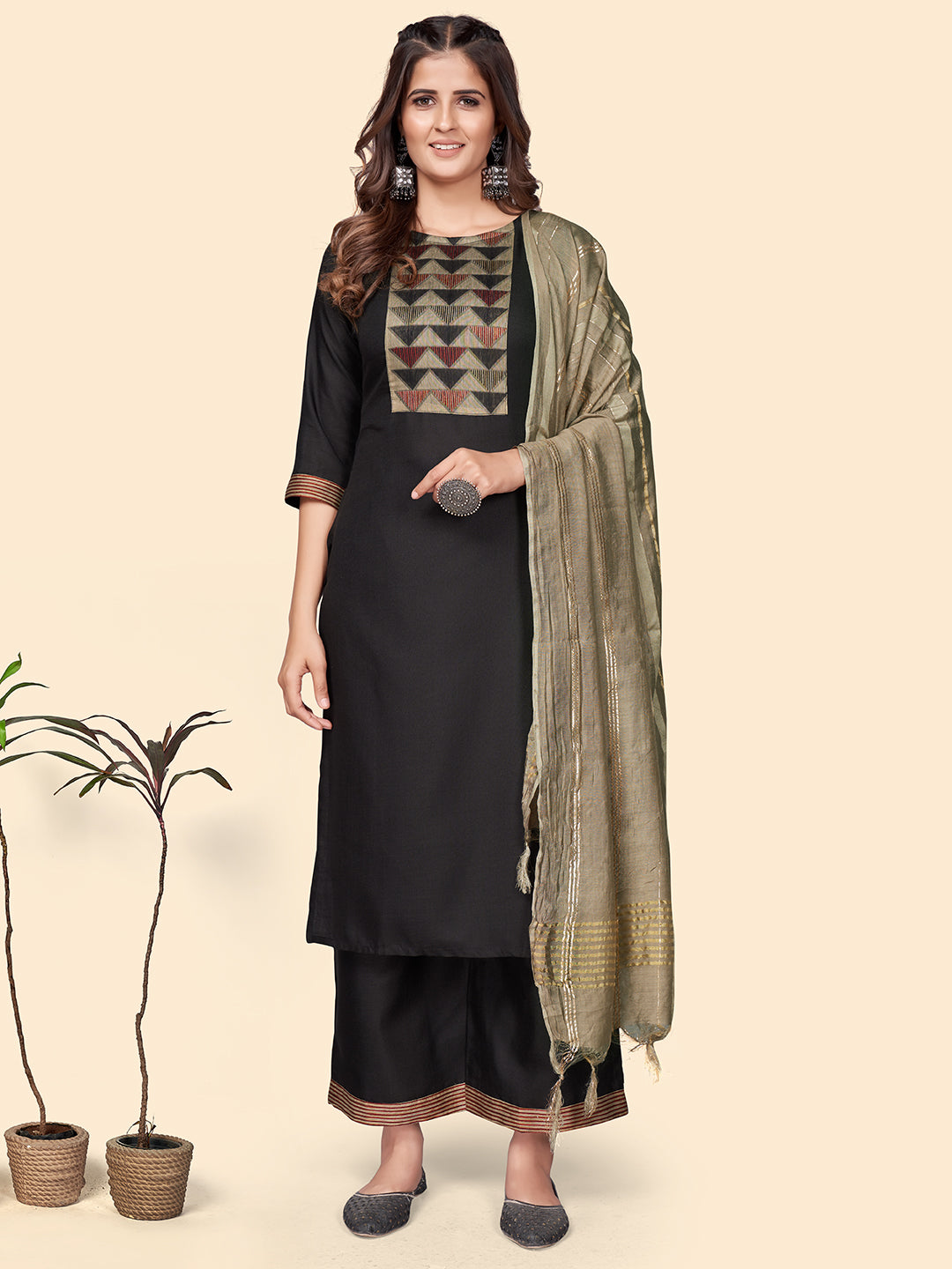 Women's Printed Straight Cotton Blend Black Stitched Kurta Palazzo With Dupatta - Vbuyz