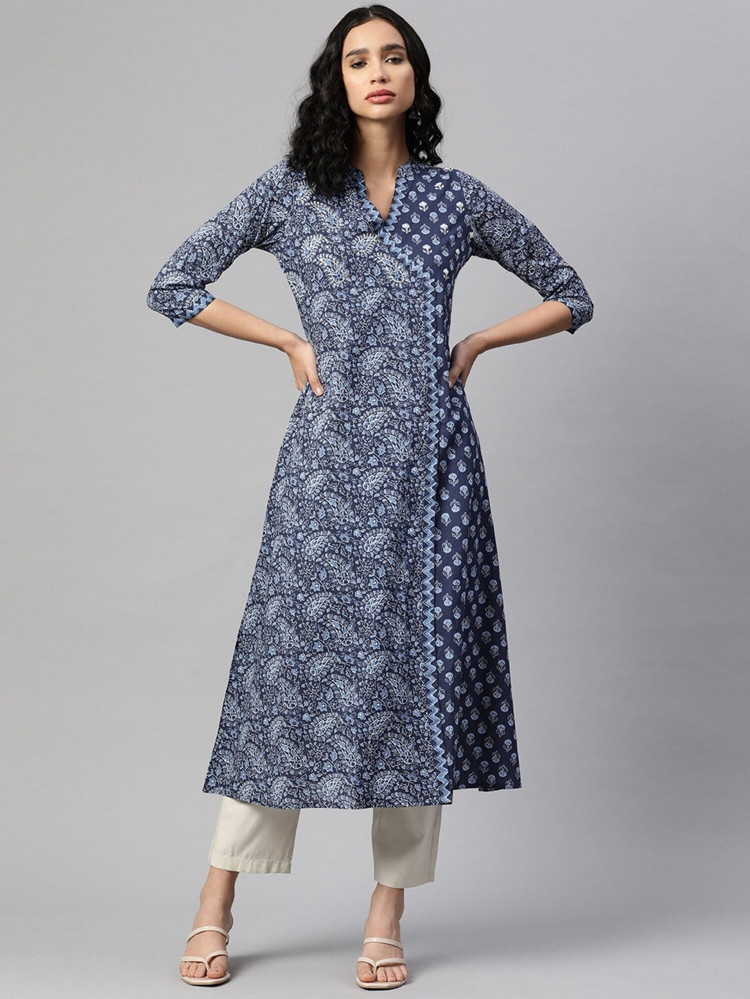 Women's Print & Hand Work A-Line Cotton Blue Stitched Kurta - Vbuyz