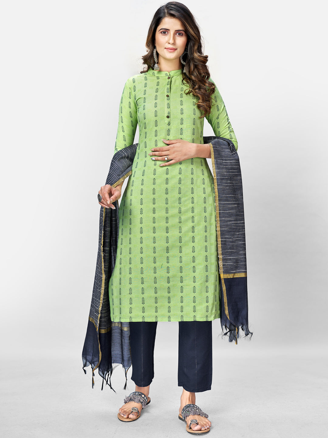 Women's Printed Straight Cotton Parrot Green Kurta Pant With Dupatta - Vbuyz