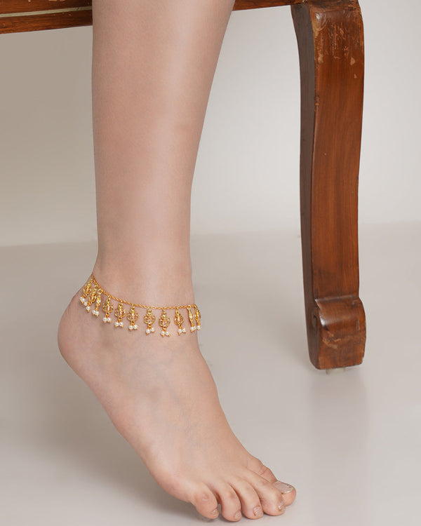 Women's Apsara Lotus Motifs Delicate Anklet - Voylla