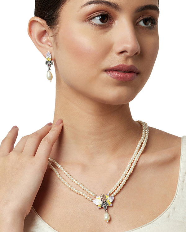 Women's Festive Hues Filigree Faux Pearls Adorned Silver Oxidised Jewellery Set - Voylla