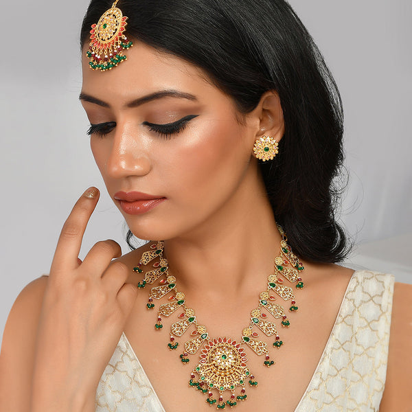 Women's Abharan Red And Green Stones And Pearls Opulent Jewellery Set - Voylla