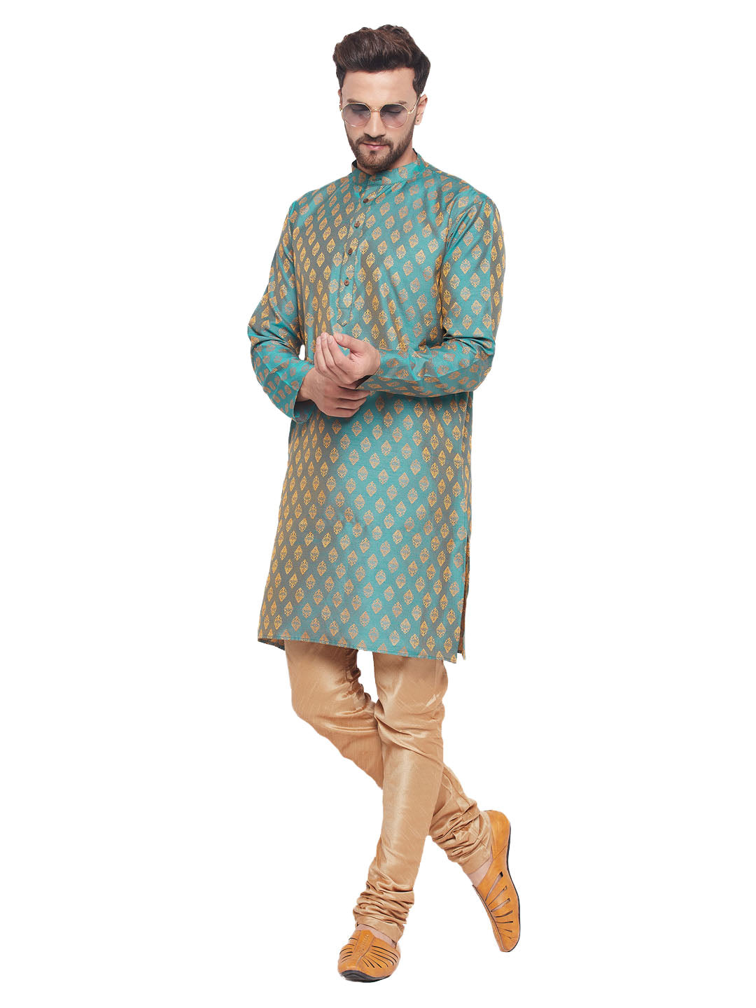 Men's Silk Blend Jacquard Kurta And Pyjama Set With Wooden Button Detailing - Vastramay