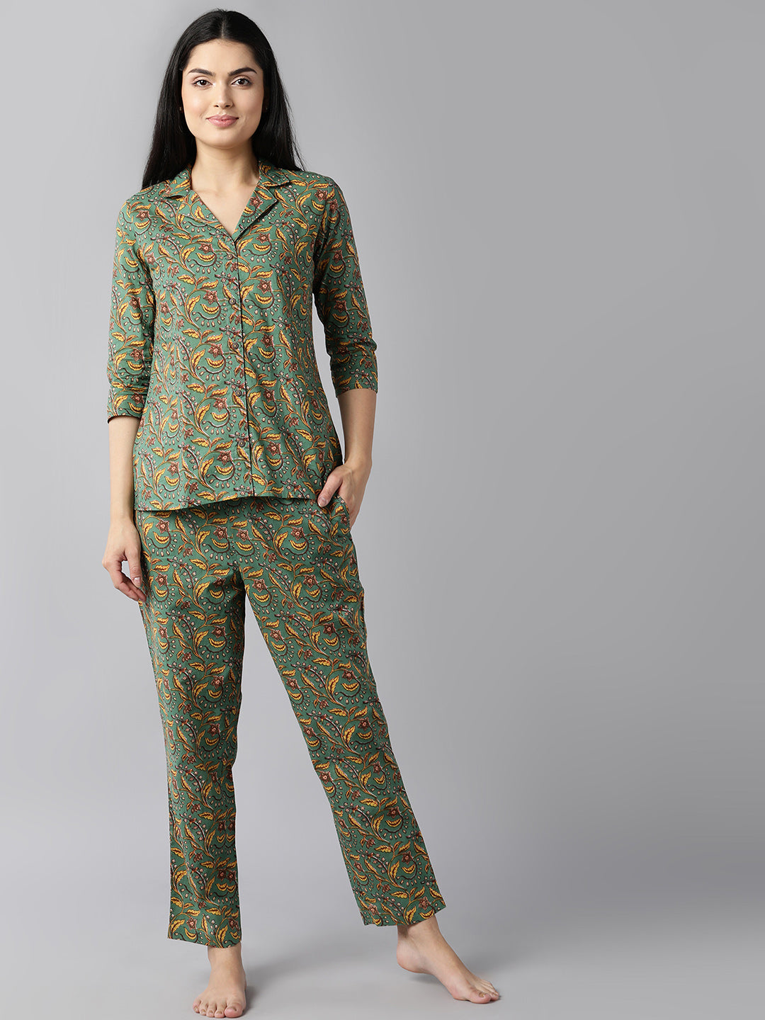 Women's Green Pure Cotton Ethnic Motifs Printed Night Suit  - Ahika