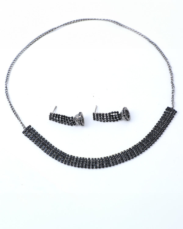 Women's Black Stone Studded Choker Jewellery Set - Voj