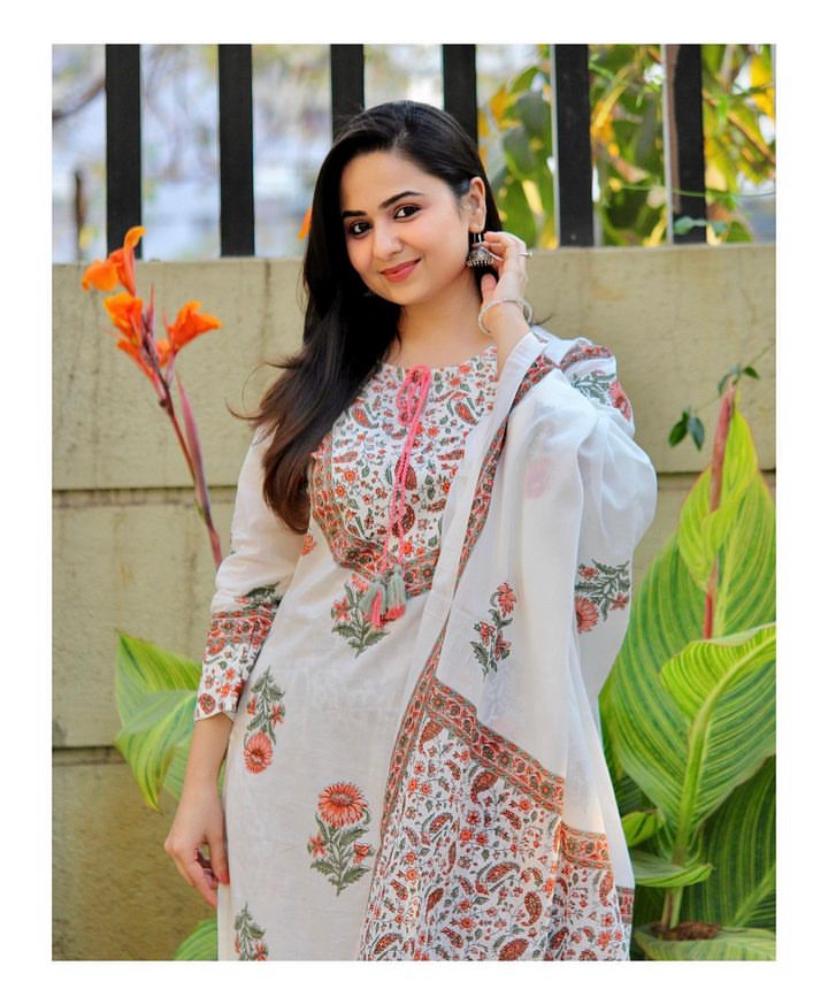 Women's White Printed Pure Cotton Kurta, Pant And Dupatta Set - Alvami