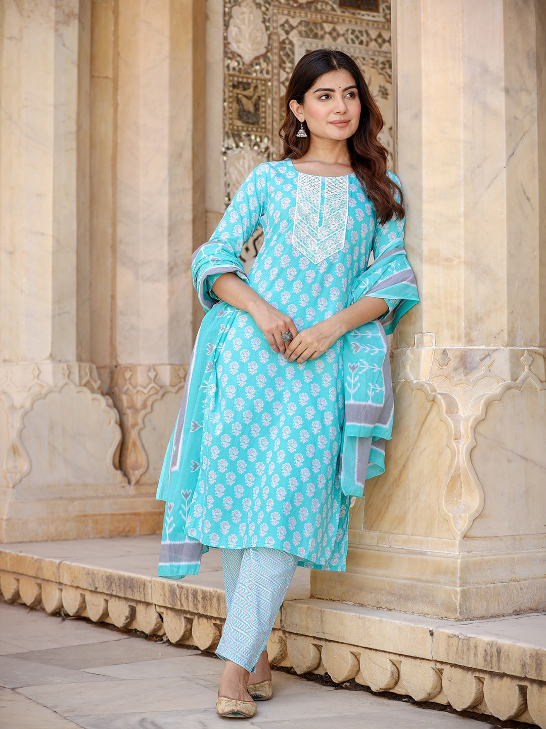 Women Floral Embroidered Regular Thread Work Kurta with Trousers & Dupatta-Indiakreations-JS1298SKDSBS