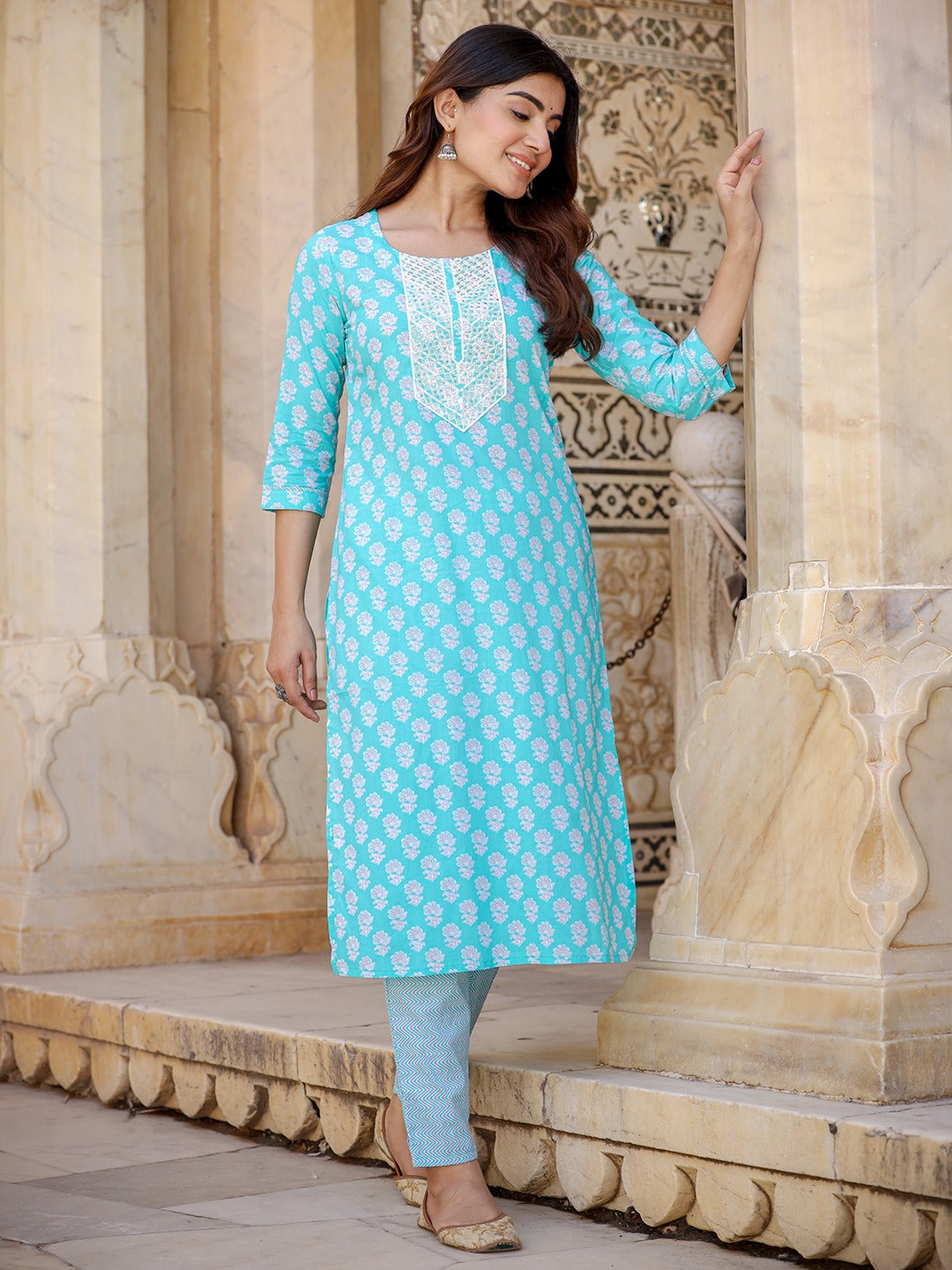 Women Floral Embroidered Regular Thread Work Kurta with Trousers & Dupatta-Indiakreations-JS1298SKDSBS