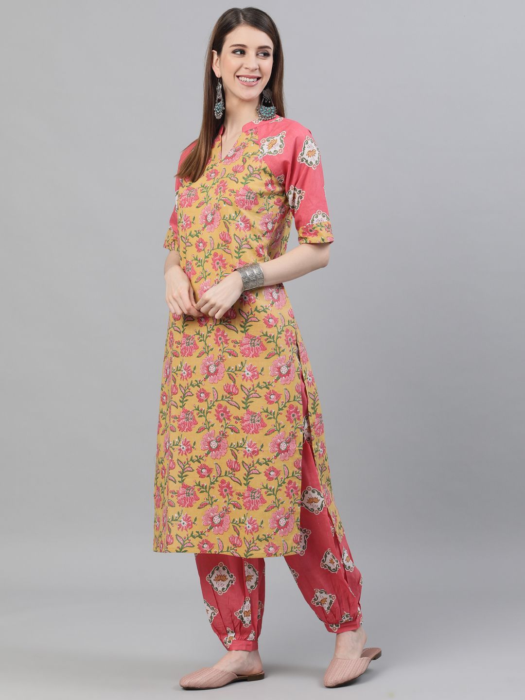 Women's Yellow & Pink Floral Printed Kurta With Balloon Palazzo Set - AKS