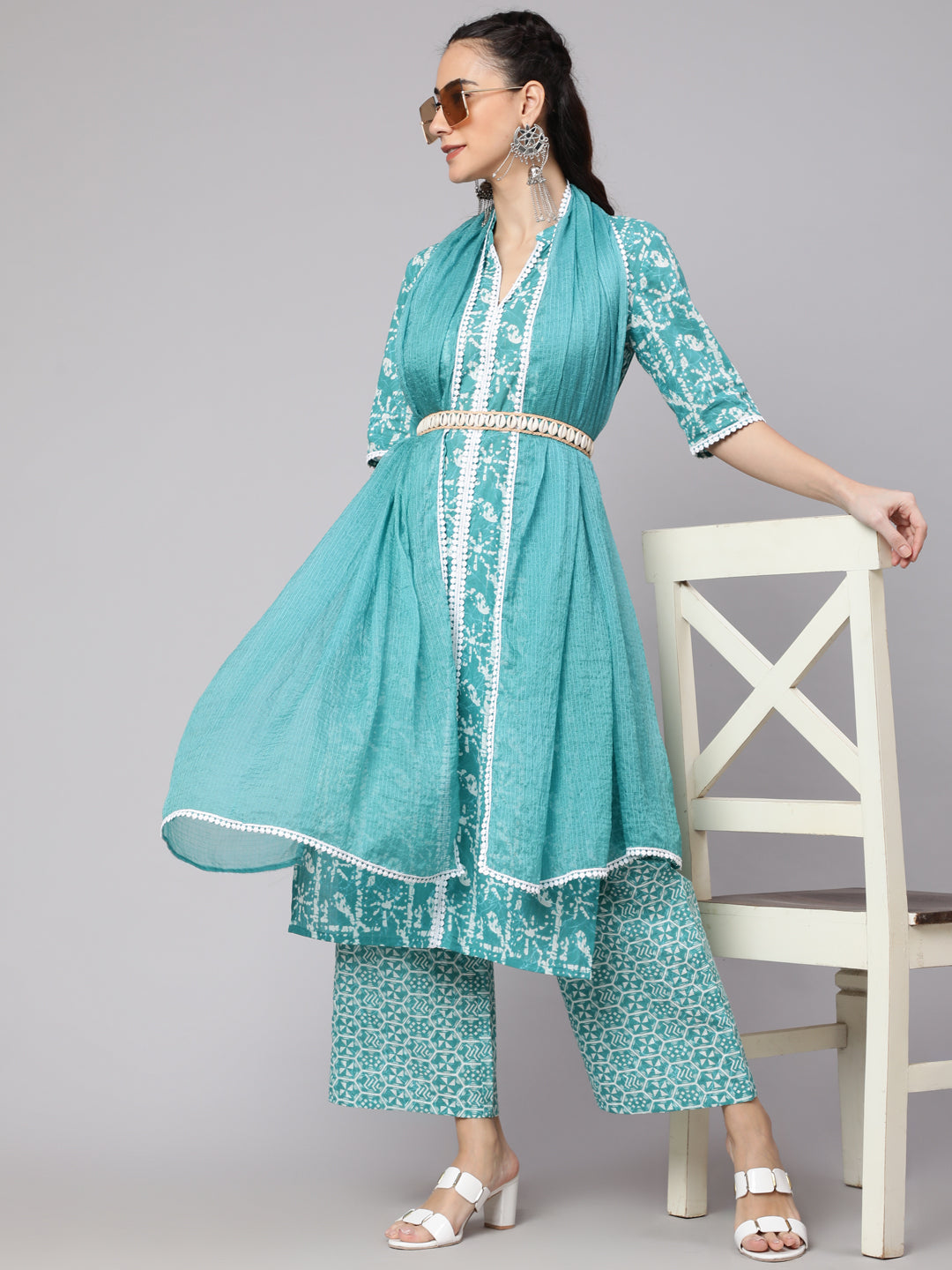 Women's Blue Printed Lurex Kurta & Palazzo With Dupatta Set - Aks