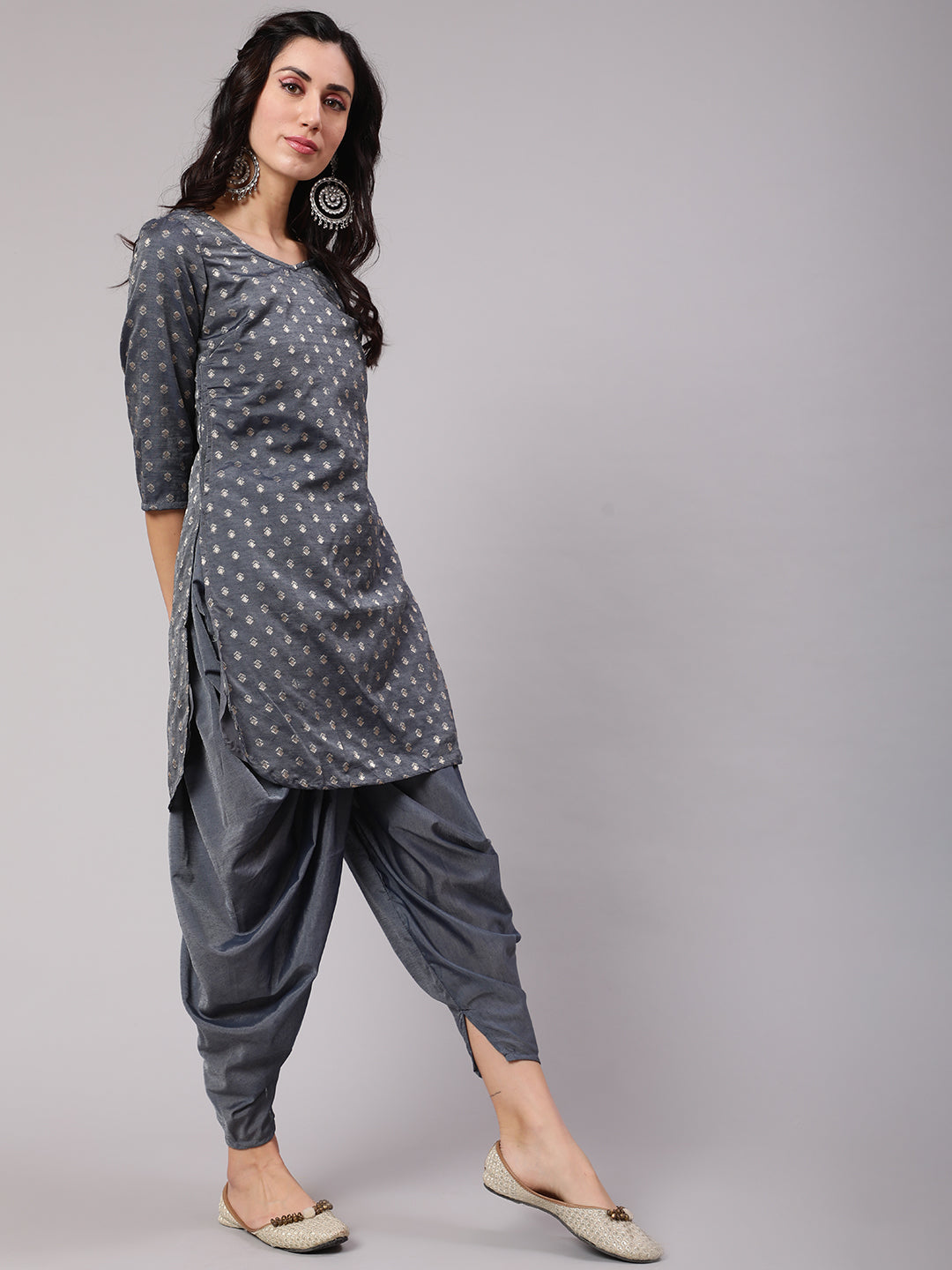 Women's Grey Wowen Design Kurta With Dhoti Pant Set - Aks