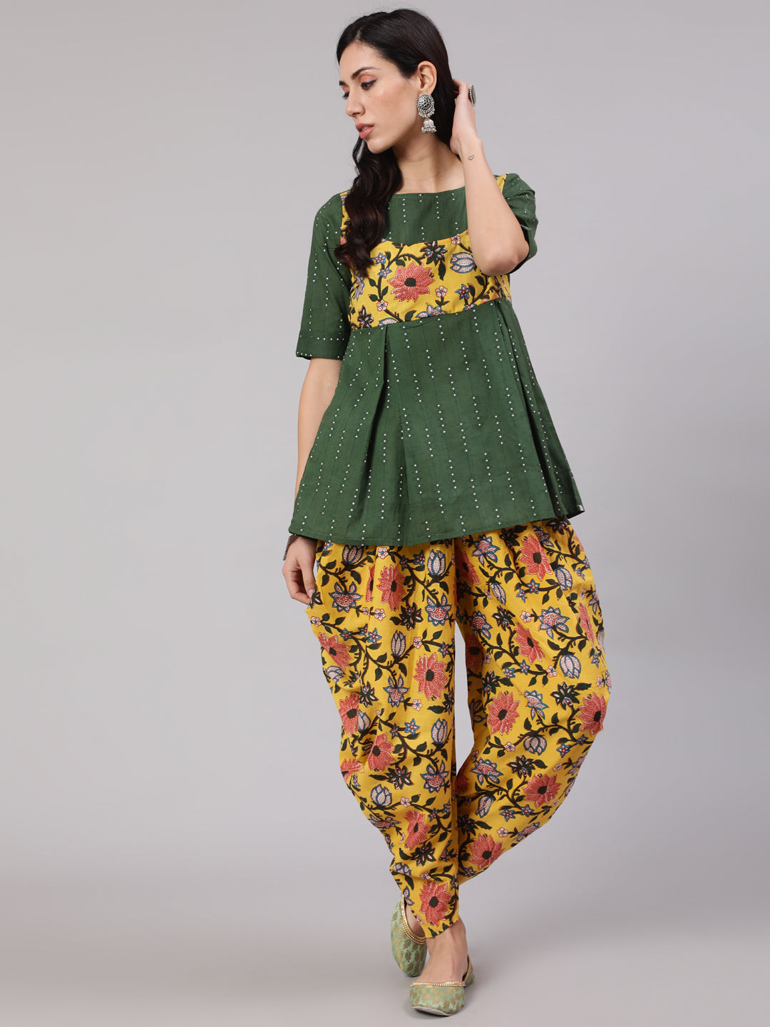 Women's Yellow & Green Floral Printed Kurta With Dhoti Pant Set - Aks