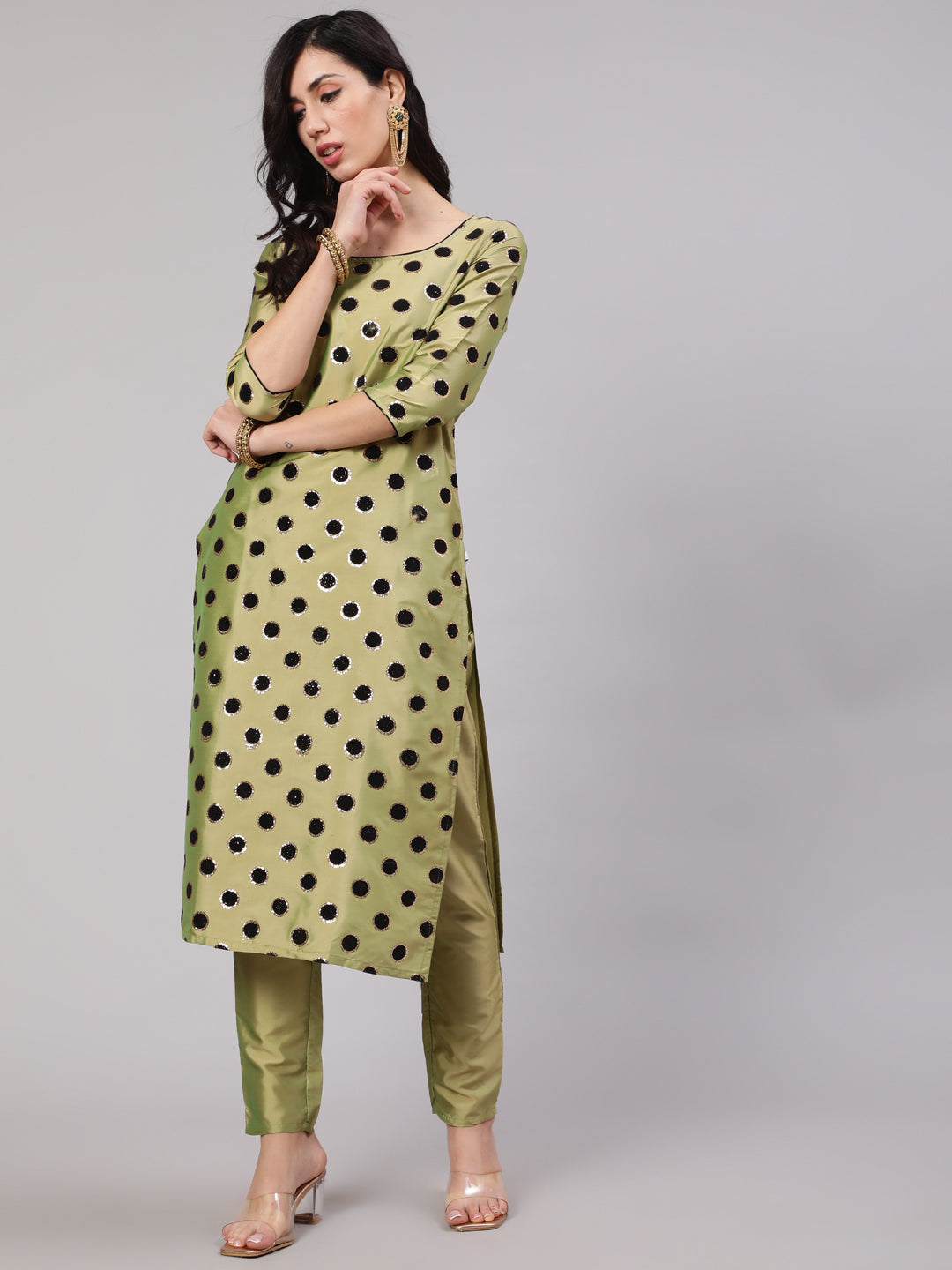 Women's Green & Black Flock Zari Printed Straight Kurta With Pant Set - Aks