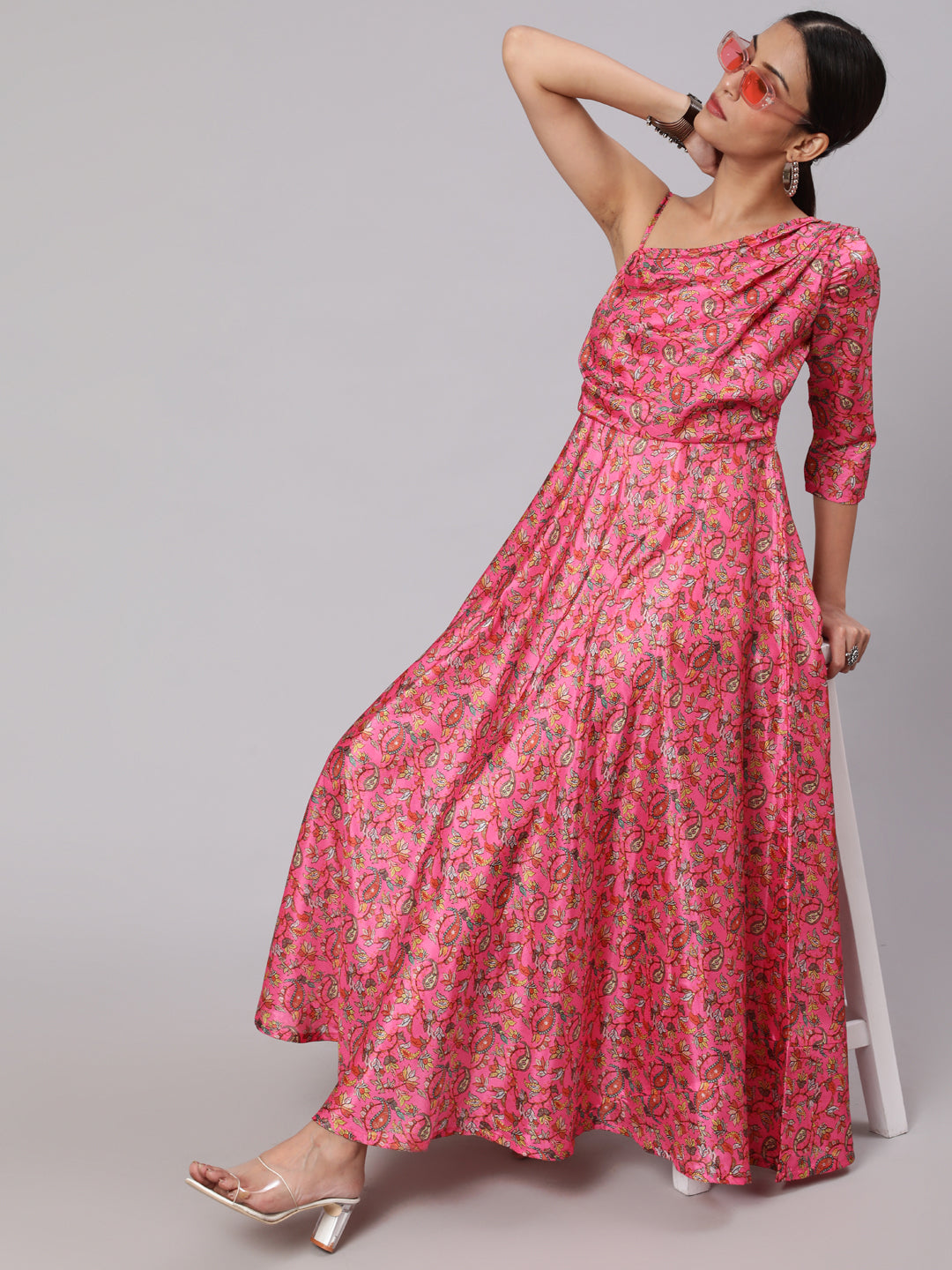 Women's Pink Floral Printed Flared Maxi Dress - Aks