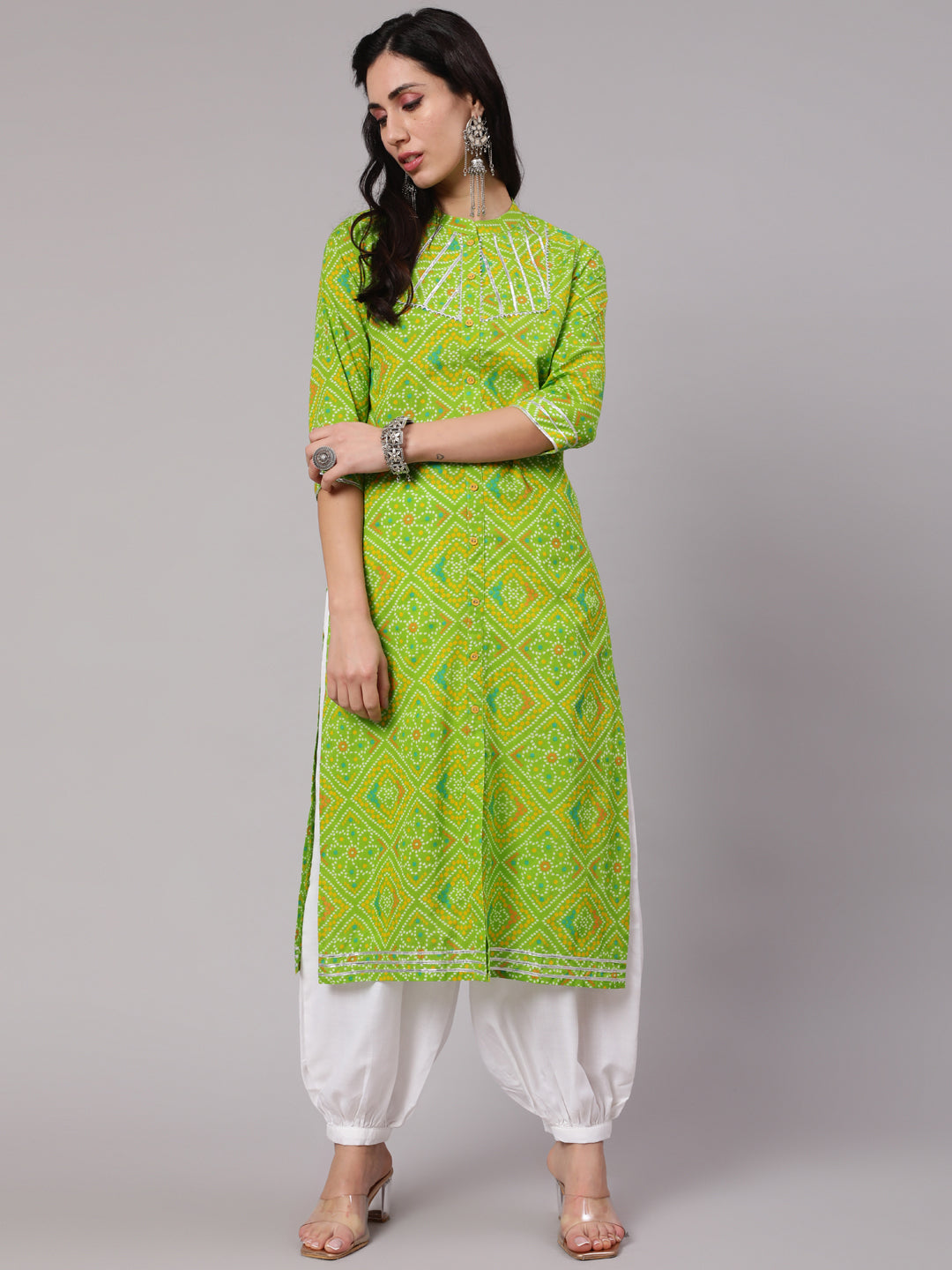 Women's Green & Yellow Bandhani Printed Straight Kurta - Aks