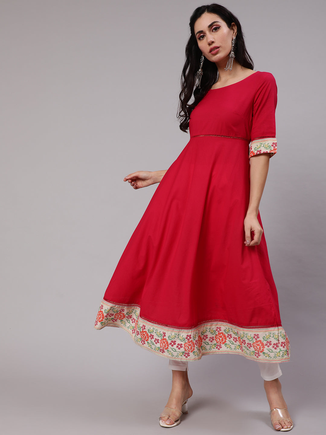 Women's Pink  Flared Anarkali With Lace Detail - Aks