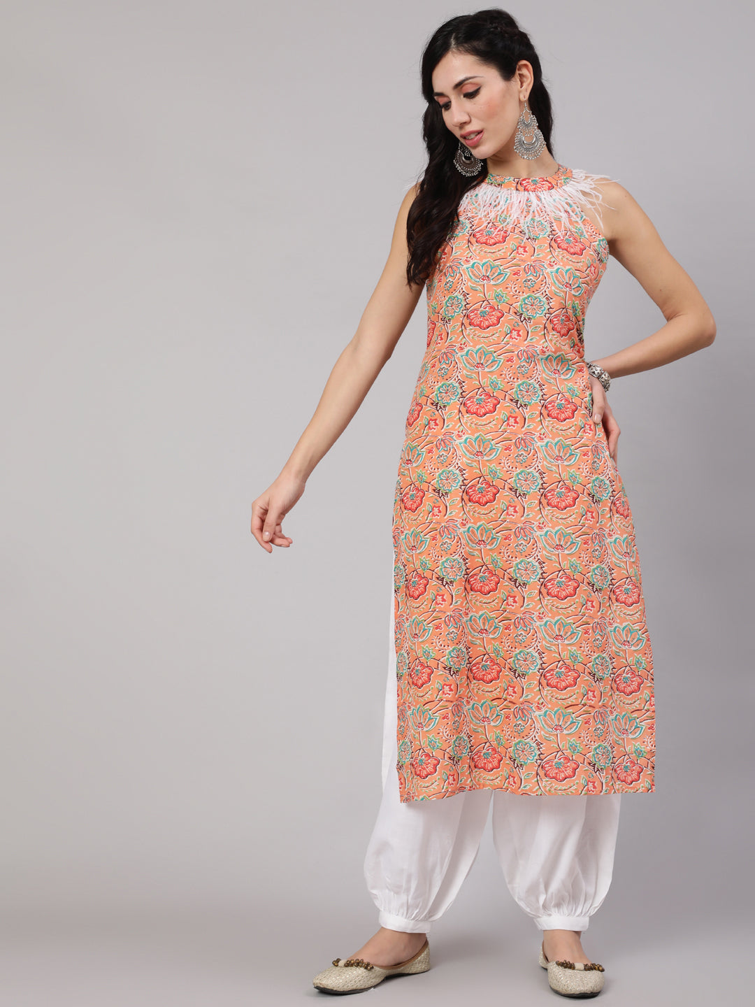 Women's Peach Floral Printed Straight Kurta With Feather Lace Detail  - Aks