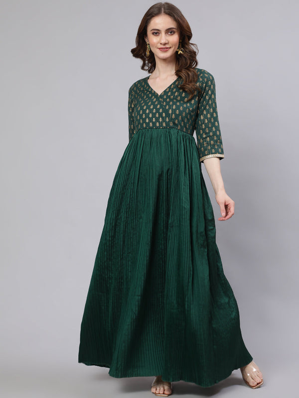 Women's Green Pleated Maxi Dress - Aks