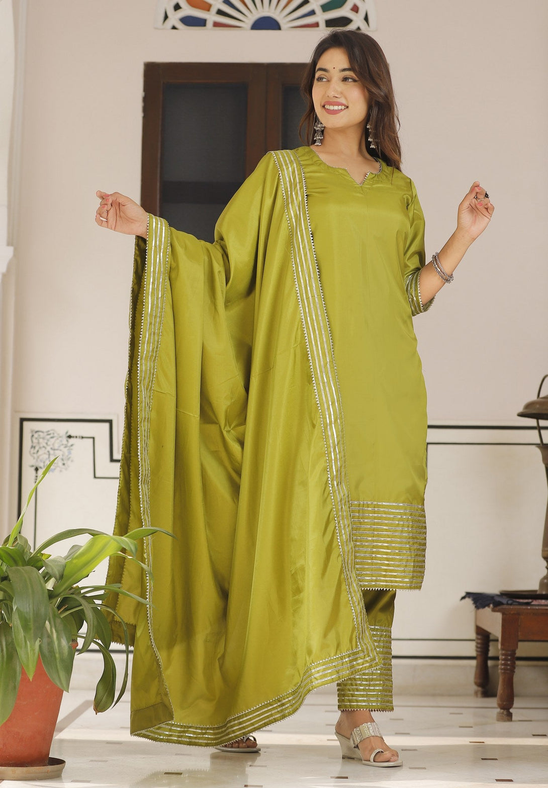 Women's Yellow Green Suit Set - Lado Jaipuri