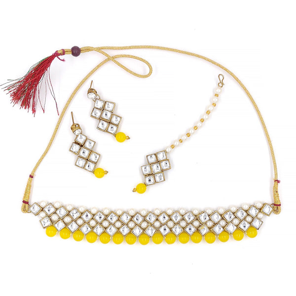 Women's Stylish Kundan And Yellow Beads Choker Set  - Zaffre Collections