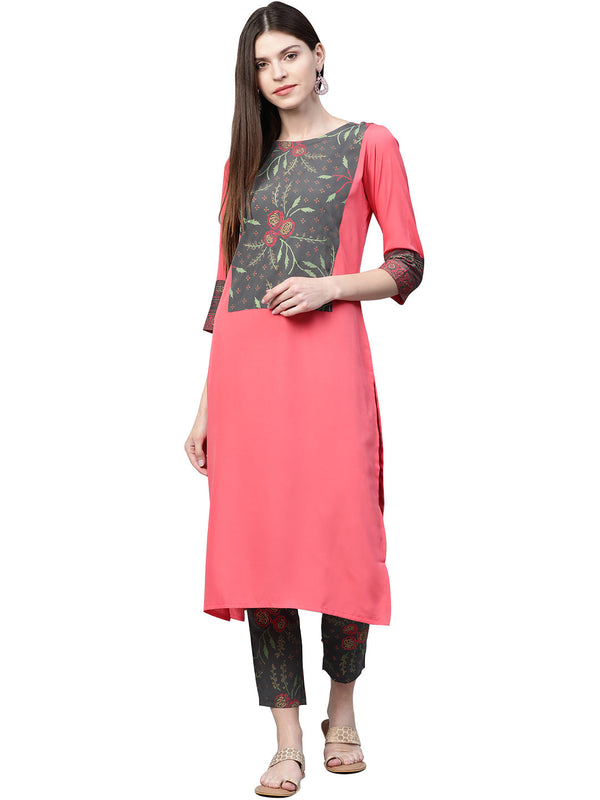 Women's Coral Crepe Kurta - Ziyaa