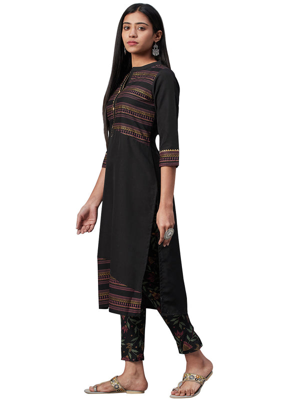 Women's Black Crepe Kurta - Ziyaa