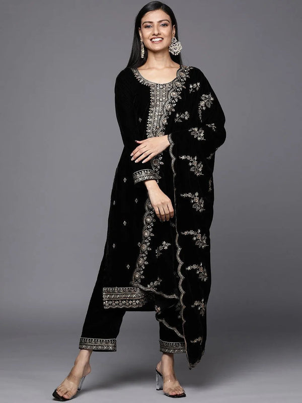 Black Embroidered Velvet Straight Suit Set - Jashvi