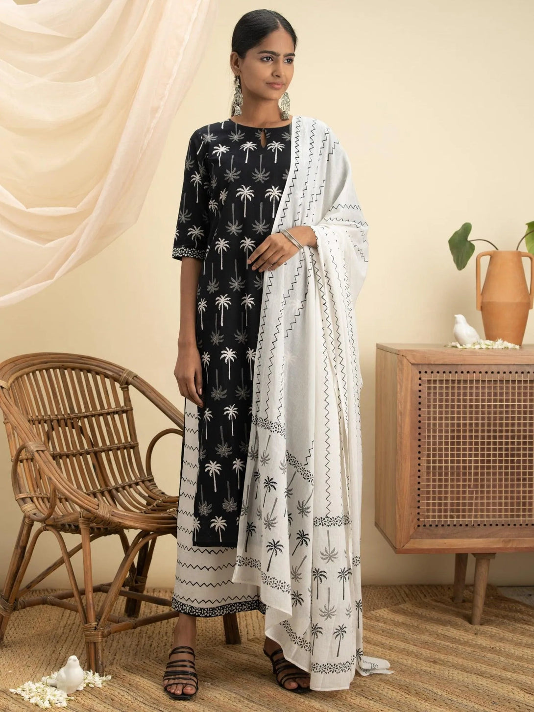 Black Printed Cotton Suit Set - Jashvi