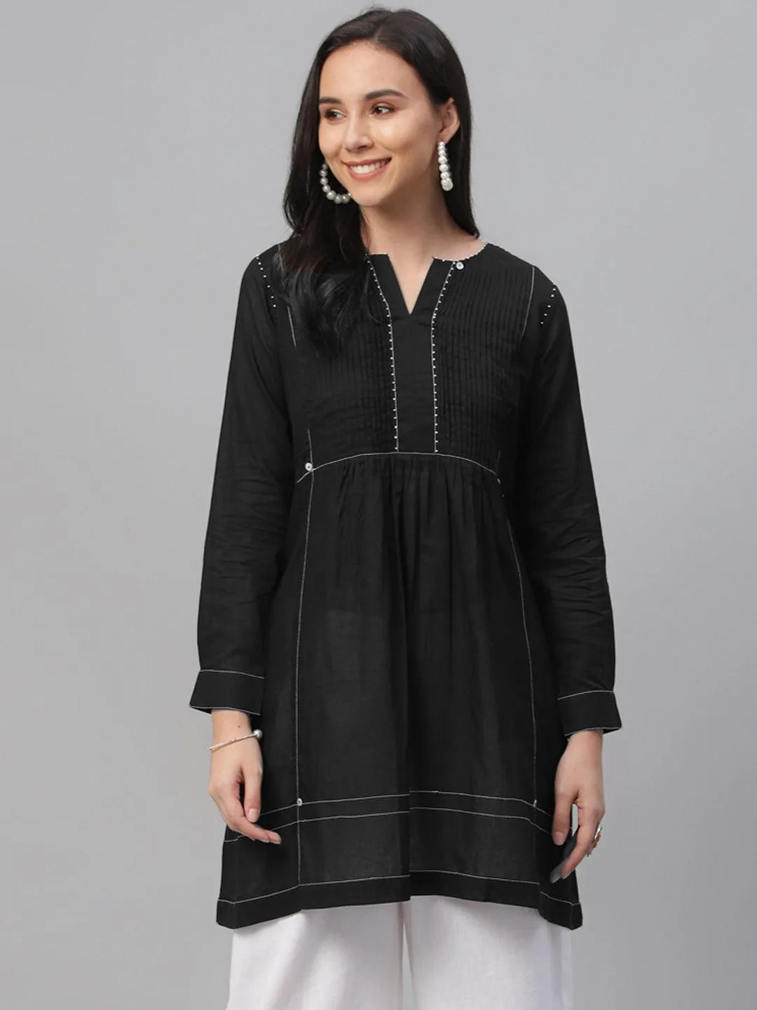 Black Solid Cotton Kurti - Jashvi