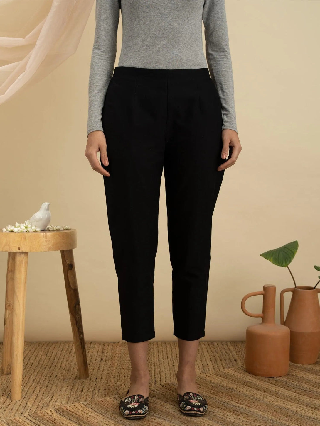 Black Solid Cotton Trousers - Jashvi